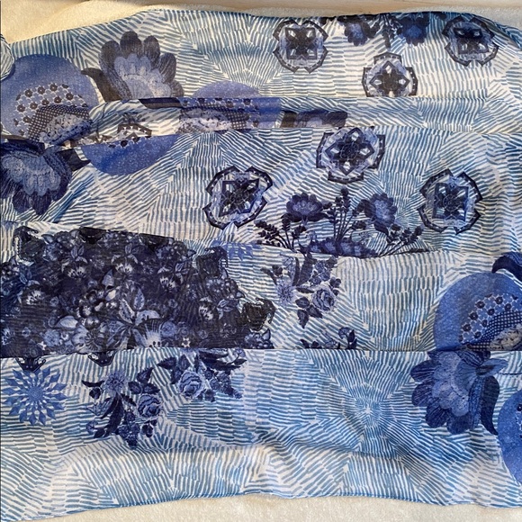 Desigual lightweight blue and white semi sheer oversized scarf - Picture 7 of 8